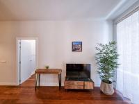 TV a/nebo společenská místnost v ubytování San Bartolome Bay - Iberorent Apartments