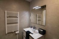 A bathroom at Suite estocolmo