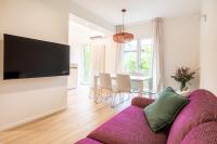 A television and/or entertainment centre at Italyescapes Delia
