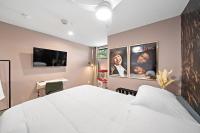 Wanderstay Boutique Hotelにあるベッド