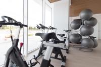 The fitness centre and/or fitness facilities at Global Properties, Apartamento con terraza y vistas a la costa mediterranea
