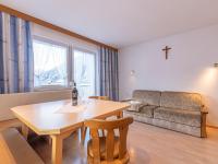 Posedenie v ubytovaní Apartment Apart Romantica-2 by Interhome