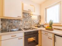 Kuchyňa alebo kuchynka v ubytovaní Apartment Apart Romantica-6 by Interhome