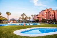 Bazén v ubytovaní Nordik Apartments Village - Torrox "Tønsberg" alebo v jeho blízkosti