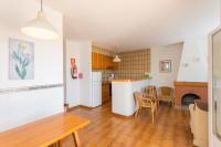 Kuchyň nebo kuchyňský kout v ubytování Villas Nord & Sud 83AB, Son Bou By MENORCARENTALS