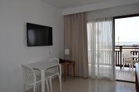 TV a/nebo společenská místnost v ubytování Apartamentos Hesperia Bristol Playa
