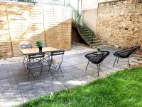 Un patio sau alt&#x103; zon&#x103; &icirc;n aer liber la Le naturel - Superbe logement - Ext&eacute;rieur privatif - Centre ville