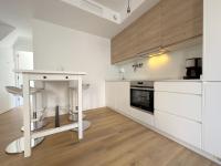 Kuchyňa alebo kuchynka v ubytovaní JUAN DE AUSTRIA Duplex Penthouse 4PAX
