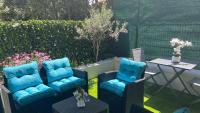 Plan piętra w obiekcie studio avec belle terrasse