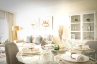 Posezení v ubytování MARBELLA BANUS SUITES - Banus Playa Rocio Beachside Complex