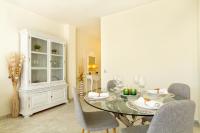 Posezení v ubytování MARBELLA BANUS SUITES - Banus Playa Rocio Beachside Complex