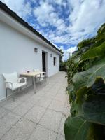 Balkón nebo terasa v ubytování Villas Vairocana