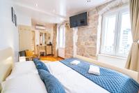 Posteľ alebo postele v izbe v ubytovaní Luxury Rooms Lucija and Luka