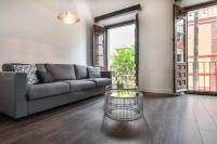 Posedenie v ubytovaní Spacious duplex with terrace by Picasso Museum by REMS