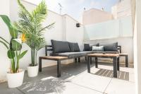 Posedenie v ubytovaní Spacious duplex with terrace by Picasso Museum by REMS