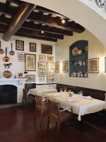 Restaurace v ubytování Hostal de la Plaça - Hotel Boutique