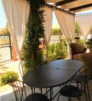 A balcony or terrace at VILLA TREROSE by Trerose Properties - Villa centrale con wi-fi e posto auto privato gratuiti
