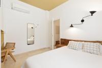 Posteľ alebo postele v izbe v ubytovaní Luxury Seaview Villa by Olala Homes