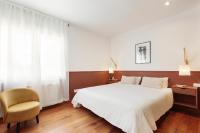 Posteľ alebo postele v izbe v ubytovaní Luxury Seaview Villa by Olala Homes