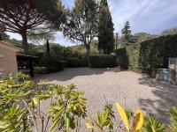 Vonkajšia záhrada v ubytovaní Maison 4 chambres avec piscine, jardin arboré & plage à 600m - La Croix-Valmer - FR-1-726-19