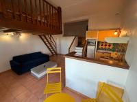 Kuchnia lub aneks kuchenny w obiekcie Villa Théia