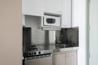 Kuchyň nebo kuchyňský kout v ubytování Residencia Universitaria Resa Roberto de Nobili