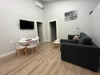 TV a/nebo společenská místnost v ubytování Apartments BICO DE RODAS a Rural Luxury