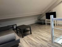 Plán poschodí v ubytovaní Duplex T2 à Arcueil à 3min arrêt Laplace RER B