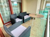 Posedenie v ubytovaní Marina Panorama Apartment & Garage