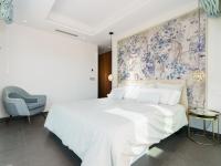 Posteľ alebo postele v izbe v ubytovaní Villa Villa Adonia by Interhome