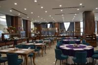 Restaurace v ubytování Lavanta Tepesi Hotel ve Spor Tesisleri