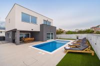 Bazén v ubytovaní Luxury Villa Noemi alebo v jeho blízkosti
