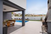 Bazén v ubytovaní Luxury Villa Noemi alebo v jeho blízkosti