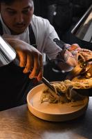 Jídlo v hotelu nebo okolí