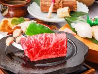 ホテルの敷地内または近くでの食事または食べ物