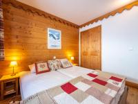 Posteľ alebo postele v izbe v ubytovaní Appartement cosy à Tignes · Proche pistes & commerces · Balcon · 4 pers. · 3*** - FR-1-502-392
