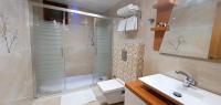 Koupelna v ubytování Bulvar Hotel
