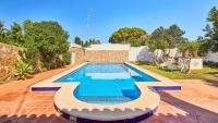 Bazén v ubytování Villa Lola 14 Chiclana de la Frontera by Ruralidays nebo v jeho okolí