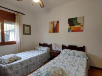 Posteľ alebo postele v izbe v ubytovaní Costa Dorada: Villa à L'Ametlla de Mar - Piscine Privée, Proche Plage, Tout Confort - ES-221-5