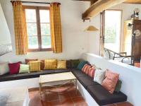 Posedenie v ubytovaní Maison familiale proche plage avec jardin, terrasse et 6 couchages à L'Épine - FR-1-224B-184