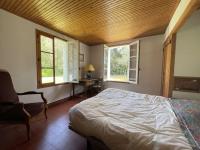 Posteľ alebo postele v izbe v ubytovaní Maison familiale proche plage avec jardin, terrasse et 6 couchages à L'Épine - FR-1-224B-184