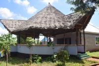 Budova, kde se chata nachází