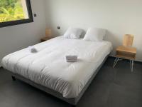 Posteľ alebo postele v izbe v ubytovaní Appartement - Maison "Le pied à terre 1" PORTICCIO