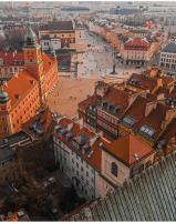 Widok na miasto Warszawa z tego apartamentu