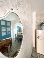 A kitchen or kitchenette at Casa Vacanze Magnolia 42 Calitri