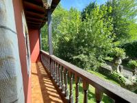 Balkón nebo terasa v ubytování El palacio de Liaño pool chillout bbq