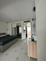 Kuchyň nebo kuchyňský kout v ubytování J&M Apartment Miraflores La Cala