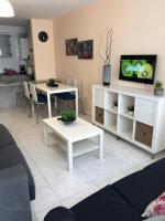 Kuchyň nebo kuchyňský kout v ubytování APARTAMENTO A 50 METROS DE LA PLAYA DE SILGAR