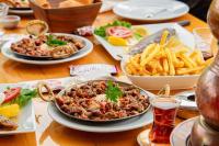 Φαγητό σε αυτό το ξενοδοχείο ή κάπου εκεί κοντά