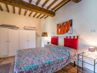 A bed or beds in a room at Apartment Nuvola by Interhome